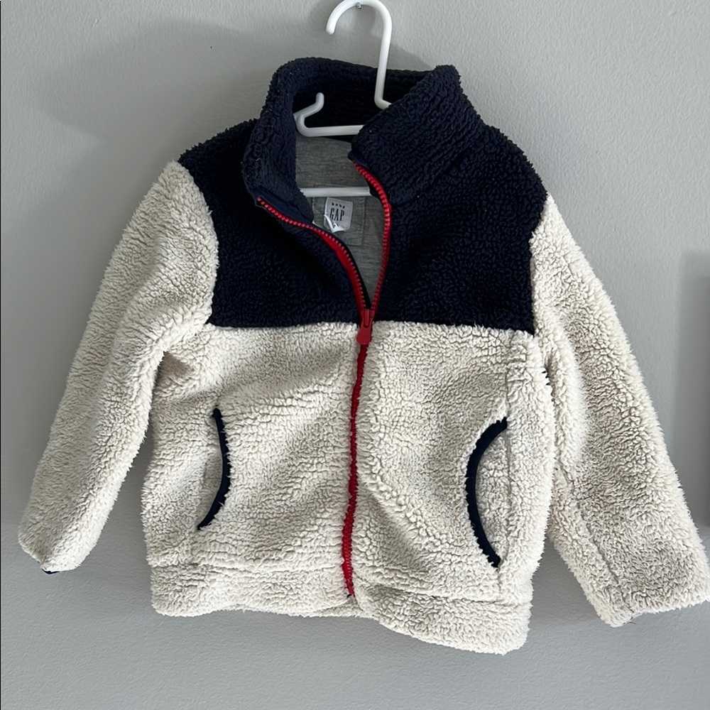 Super soft jersey-lined Gap Kids fleece jacket